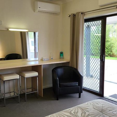 Kooweerup Motel Koo Wee Rup Exterior photo